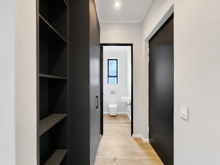 3 Bedroom Property for Sale in Rondebosch Western Cape